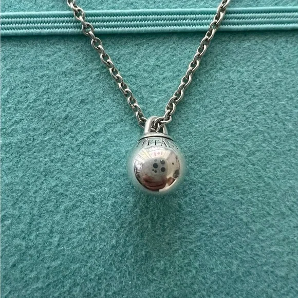 SOLD Tiffany & Co. Hardwear 8mm Ball Pendant Adjustable Necklace 16”-18” - Picture 4 of 10